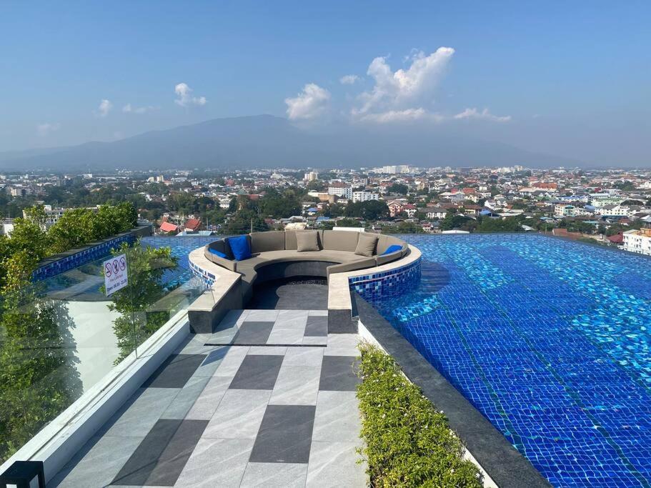 New & Cozy 2 Bedroom @ The Astra Sky River Chiang Mai Eksteriør bilde