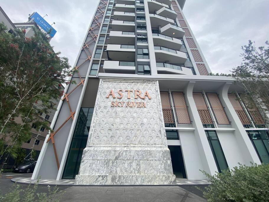 New & Cozy 2 Bedroom @ The Astra Sky River Chiang Mai Eksteriør bilde